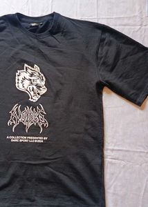 Black Wolf Graphic T-Shirt