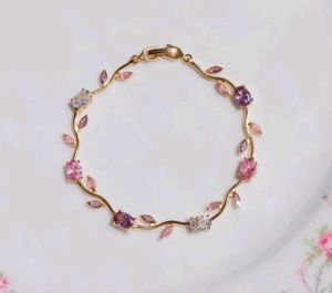 Tulip bracelet