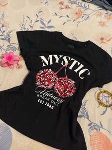 Graphic T-Shirt with Cherry Print