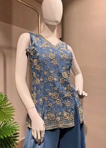 💙✨️Blue Embroidered Sharara Set✨️💙