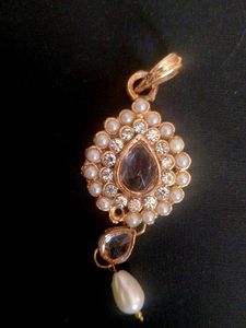 Elegant Pendant &amp; Earring Set