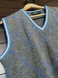Monte Carlo Men's Argyle V-Neck Sweater Vest