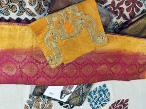 unused saree ( fixed price)