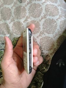 blackberry 8520