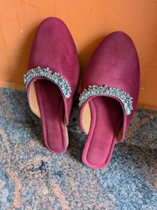 Maroon Juttis with Embellishment