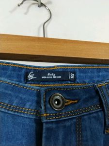 Betty Blue Mid Rise Casual Jeans (Women)