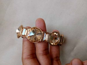 Elegant Crystal Beaded Bracelet