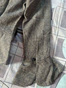 Chic Grey Belted Jacket