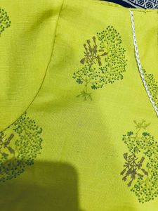 Vibrant Green Printed short kurti 🌿