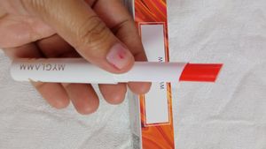 MYGLAMM 🥳LIT PH LIP 👄BALM