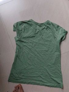 Green "Free Spirit" Graphic T-Shirt