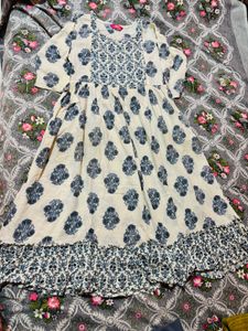 Cream & Blue Floral Print Kurta