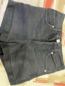 black denim shorts from H&M us siz