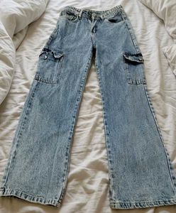 wide leg cargo jeans