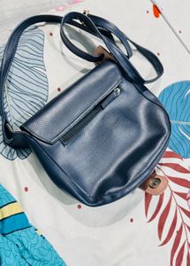 Baggit Sling bag