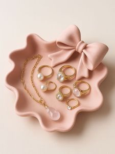 Coquette Bow Wavy Jewelry Tray – Vanity Essential