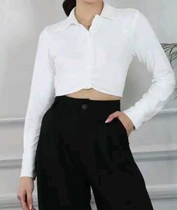 Chic White Crop Shirt