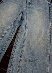 Urbanic Wide Leg Light Wash Jeans