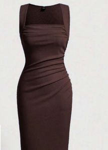 Elegant Brown Midi Dress