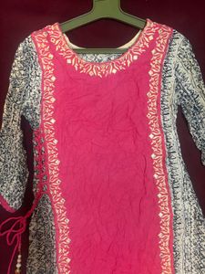 Elegant Pink &amp; White Kurta