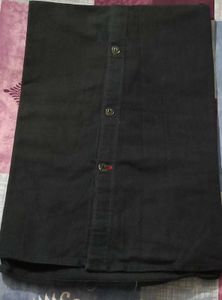Men's Black Short Sleeve Button-Up Shirt
