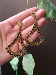 Elegant Black Stone Dangle Earrings
