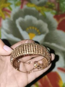 Sparkling Rose Gold Bangle