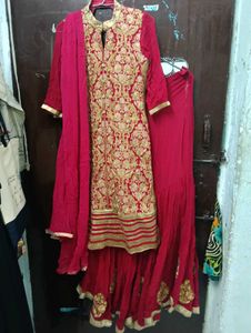 Elegant rose & Gold Embroidered Kurta Set
