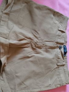 Shorts Mustard Color