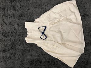 Elegant Silk Dress with Bow Detail