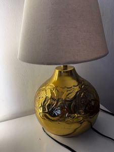 Elegant Gold Accent Lamp