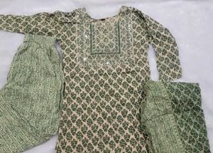 Ethnic Kurta Set with Pants & Dupatta