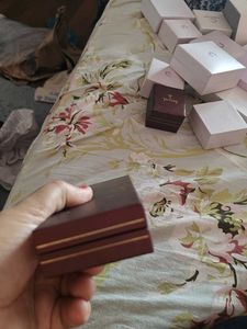 Tanishq Jewellery chain Box