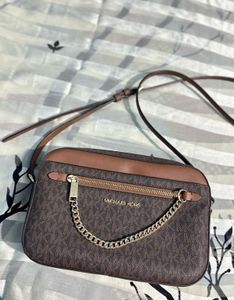 Michael Kors Jet Set Crossbody Bag