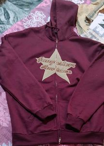 Burgundy Zip-Up Star Graphic Hoodie