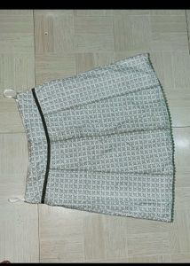 Chic Pleated Mini Skirt