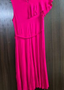 Chic Rani Pink Ruffled V-Neck Dress