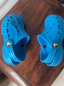 Original Blue Crocs Clogs C8
