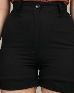 Shein High Rise Textured Mini Shorts With Pockets