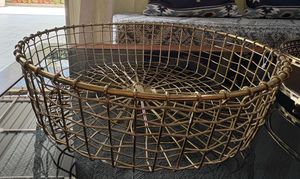 Elegant Gold Wire Fruit Bowl