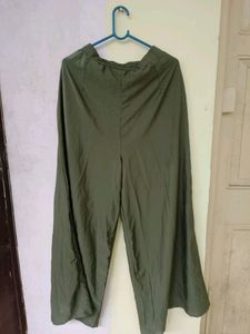 Palazzo Pant With Side Chain