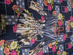 Pleated Floral Print Long Sleeve Dress