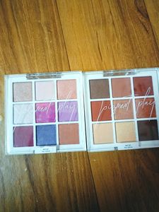2 Pigment Play BEAUTIFUL EYESHADOW PALETTE
