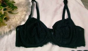 Black Lace Trimmed Bra and Panty Set