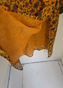Tailored Floral Print Kurta