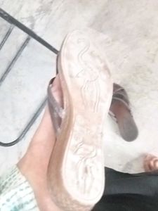 Comfortable Brown Strappy Sandals