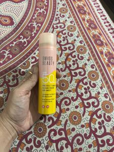 Swiss Beauty Protect Maxx Sunscreen Air Mist SPF 5