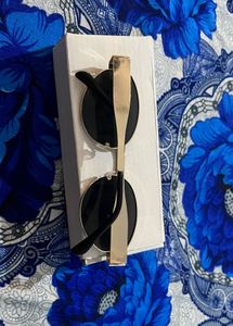 Stylish Oval Sunglasses