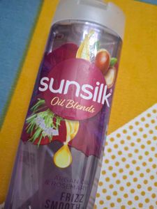 Sunsilk Frizz Smooth Shampoo