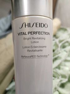 Shiseido Vital Perfection Lotion